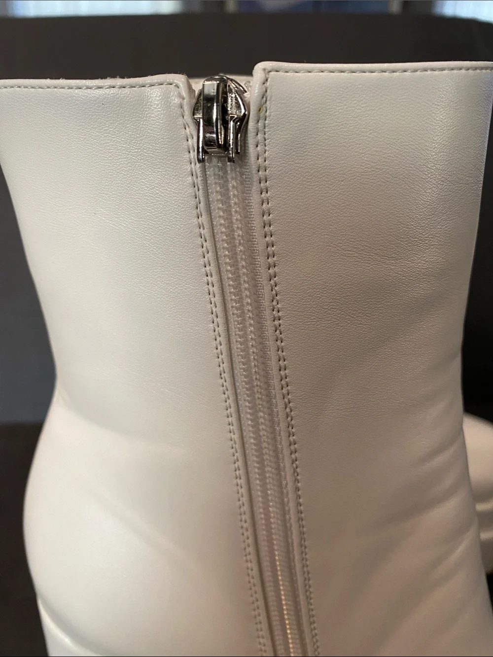 Wet kiss White Double Platform Ankle Boots